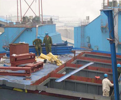 防腐蝕抗結露烘干機袋式除塵器